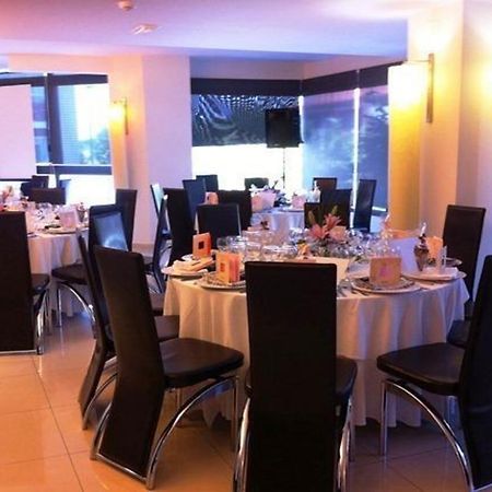 Hotel Diego'S Cambrils Ngoại thất bức ảnh