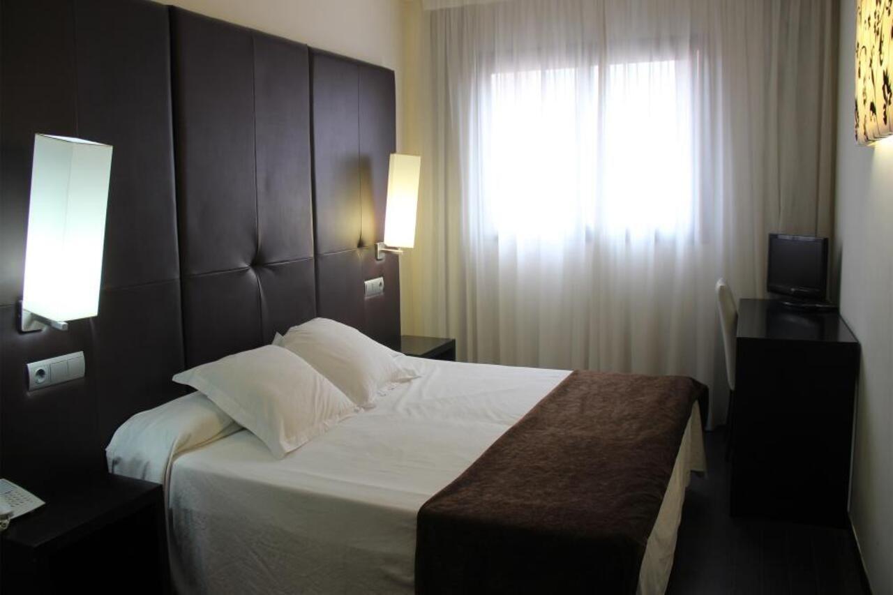 Hotel Diego'S Cambrils Ngoại thất bức ảnh